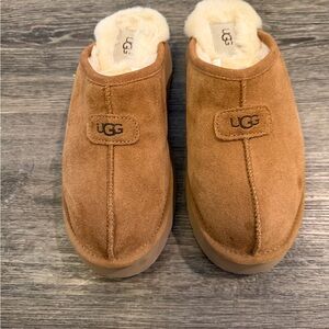 UGG Discoquette Slide Slipper Size 8